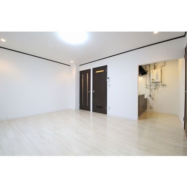 スカイスクレーバー富丘の玄関