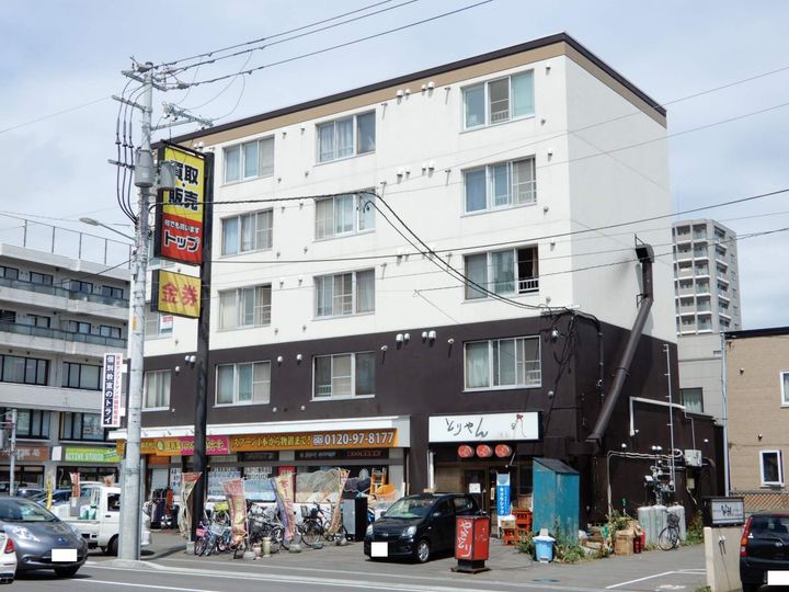 ハイツラブリーエイト201の外観
