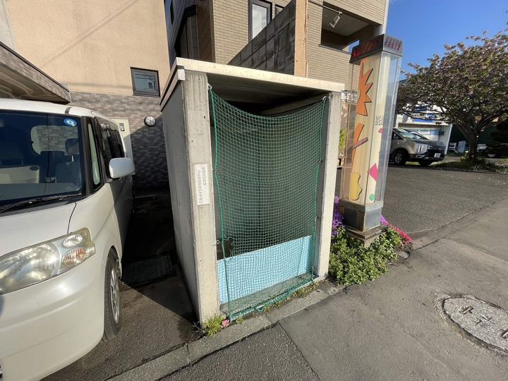 サイレンス八軒アネックスの外観