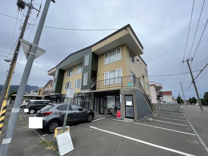 フリットコートニュー発寒B-1の外観