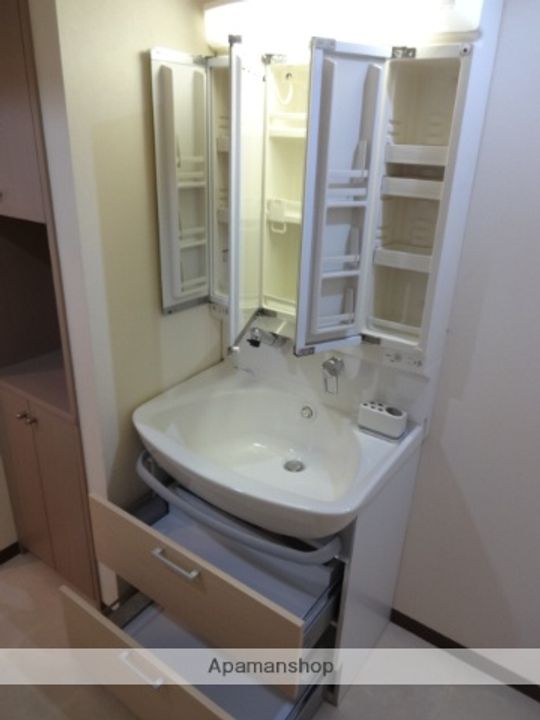 ルーヴル21の内装