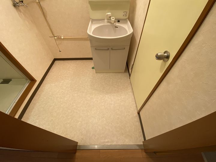 ドミ16中島公園406の内装