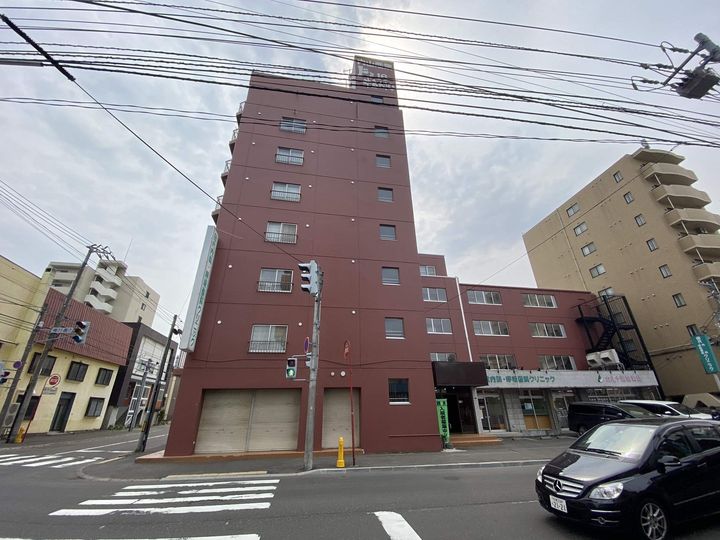 ドミ16中島公園406の外観