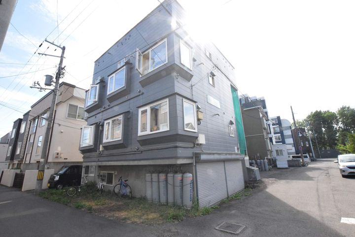 ライフステージ北大西205の外観