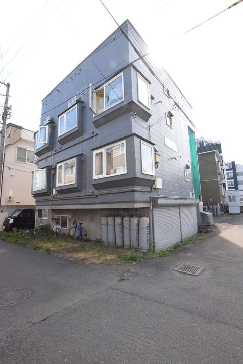 ライフステージ北大西205の外観