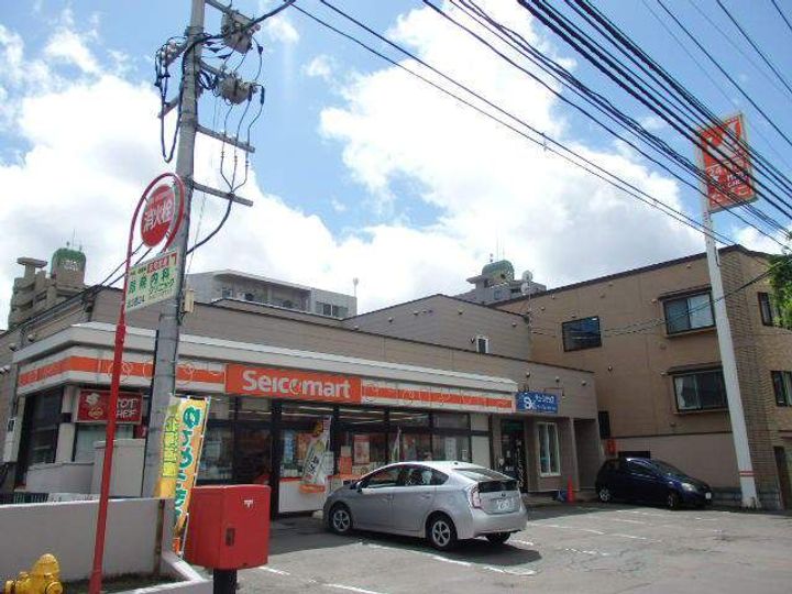 クラッセ円山 EAST00103の周辺