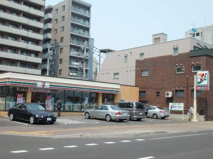 グランカーサ裏参道の周辺