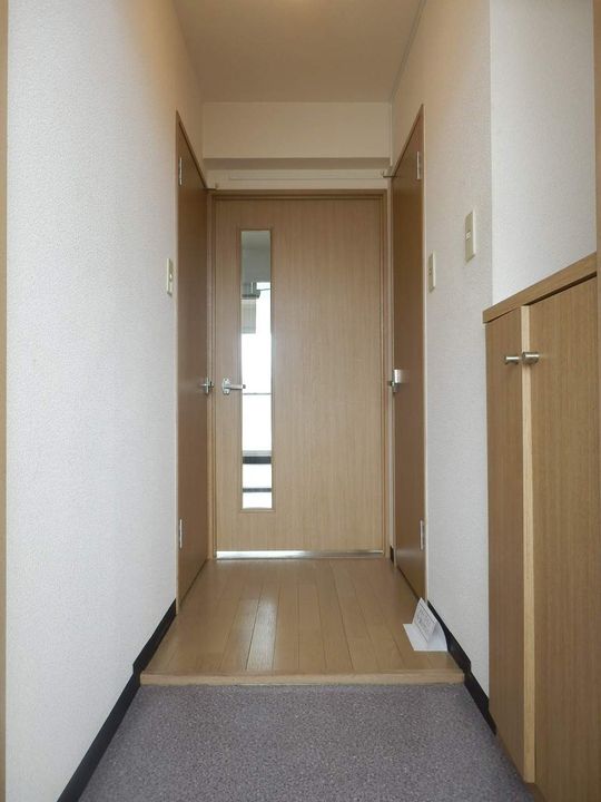 MAJESTIC水車町202の玄関