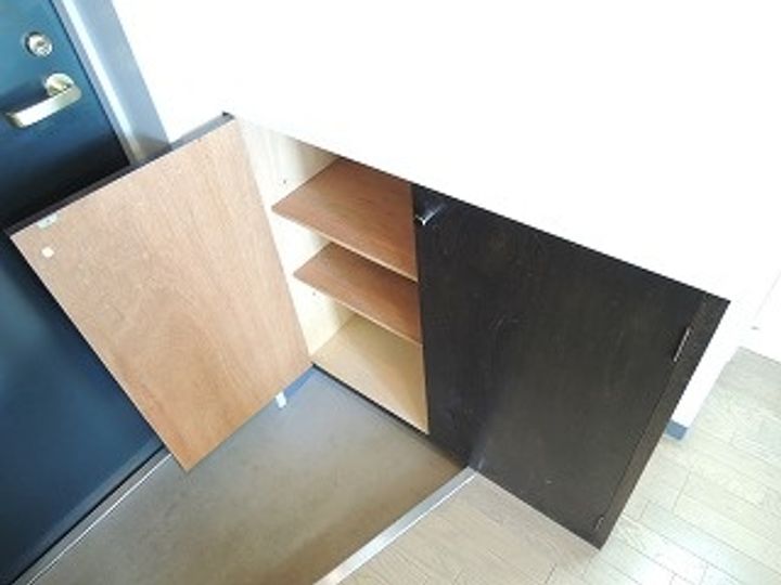 キャッスル北沢札幌の玄関