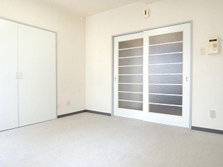 キャッスル北沢札幌の居間