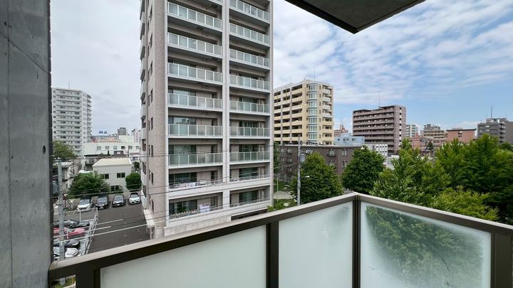 PRESCELTO西線11条の内装