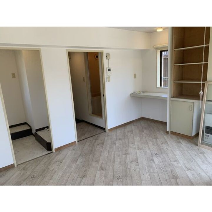 SERAM宮ケ丘旧ブローニュ宮ヶ丘302の居間