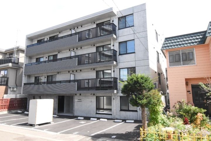 noble hill 南郷通の外観
