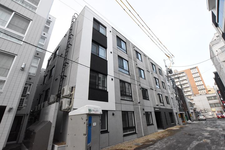 HALENIX札幌医大前401の外観