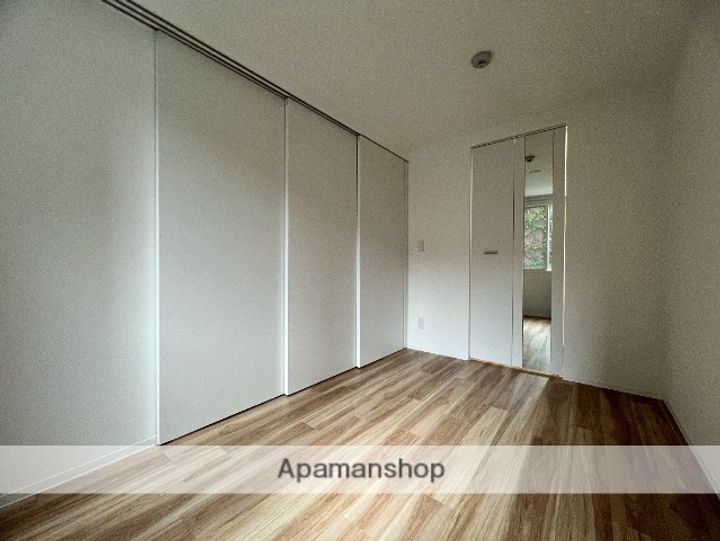 北海道札幌市中央区南十六条西6丁目の賃貸マンションの内装