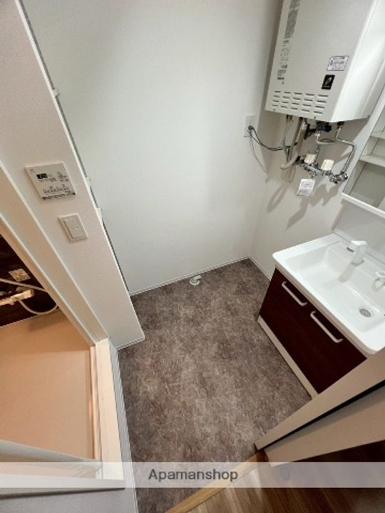 北海道札幌市中央区南十六条西6丁目の賃貸マンションの内装