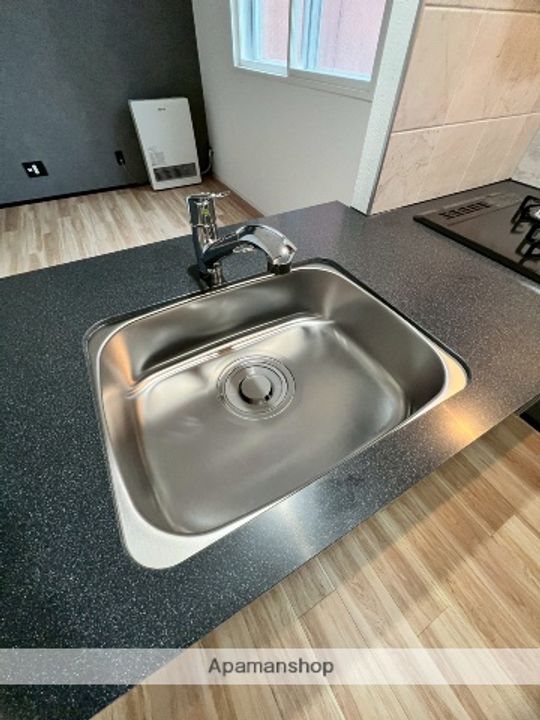 北海道札幌市中央区南十六条西6丁目の賃貸マンションの内装