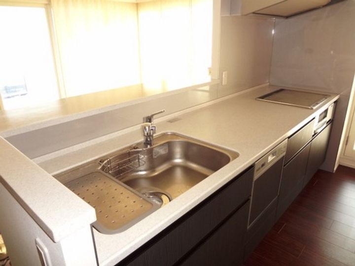 ライオンズ大通グランゼ1001のキッチン