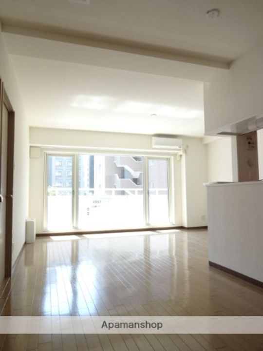 ルーヴル21の居間