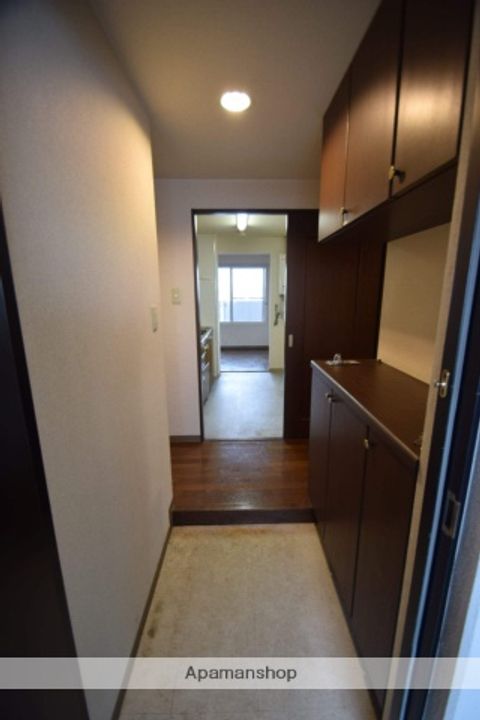 トーアパレス豊岡の玄関