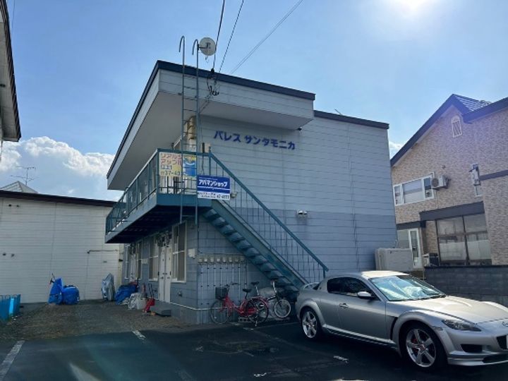 パレスサンタモニカの外観