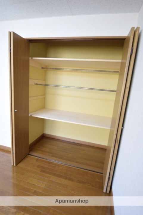 アレスAの内装