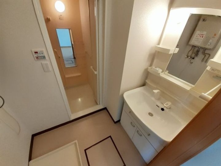エンゼルハイムのその他画像