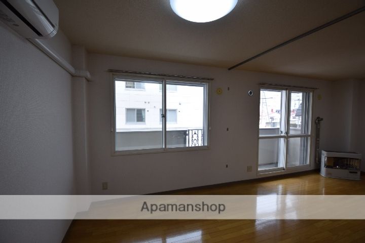 エスティ三番館3号館の内装