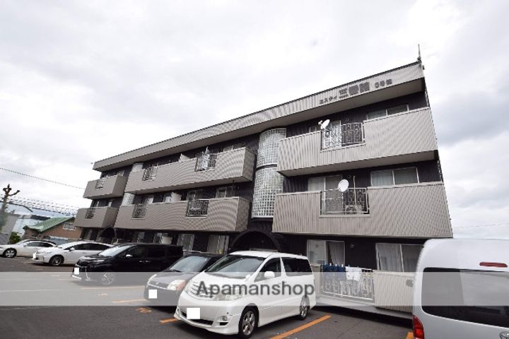 エスティ三番館3号館の外観