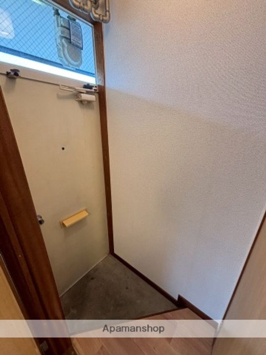 1・21ハイツBの玄関