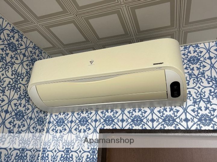 グラナダ75の内装