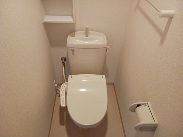 イマンのその他画像