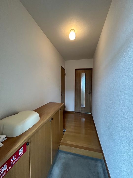 ハピネスシャトー101の玄関