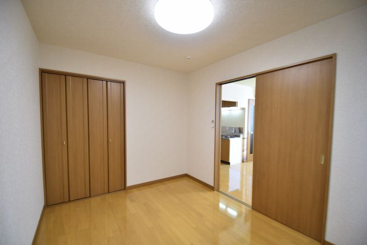 ロシュ7.1B105の内装