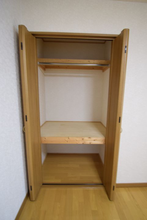 ロシュ7.1B105の内装