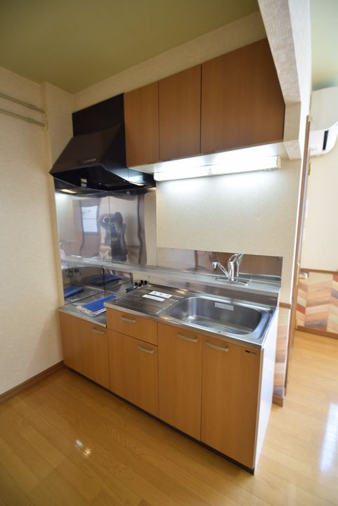 ロシュ7.1B105のキッチン