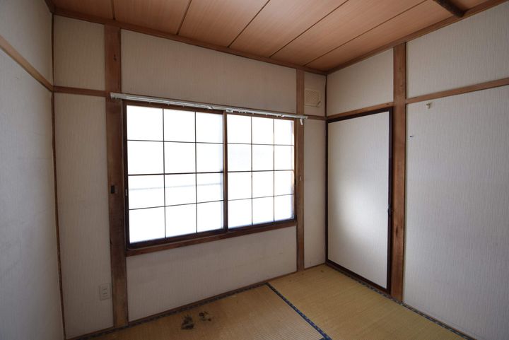 日成マンションA202の内装