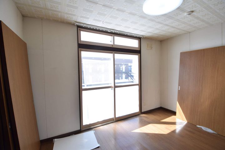 日成マンションA202の内装