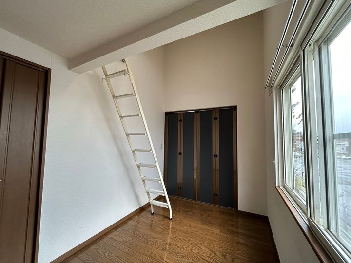 サンセットN1.14A205の内装