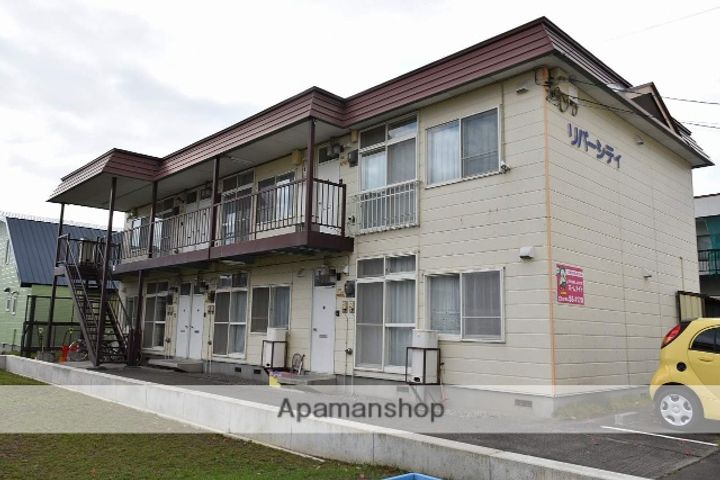 リバーシティの外観