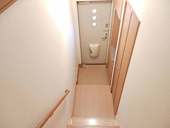 カルムSの玄関