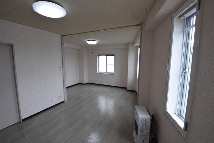 アレナOVEST203の内装