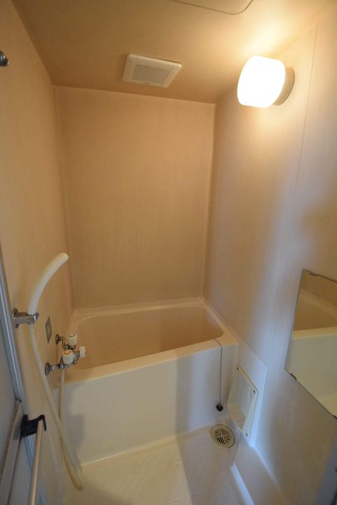 アレナOVEST203の風呂