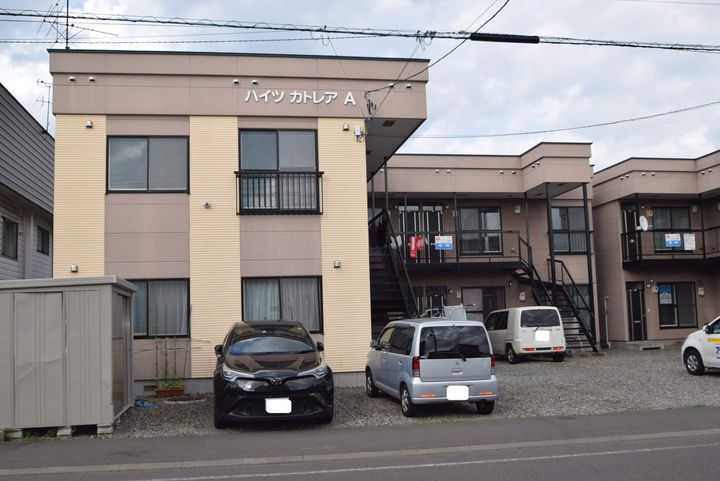 ハイツカトレアAの外観