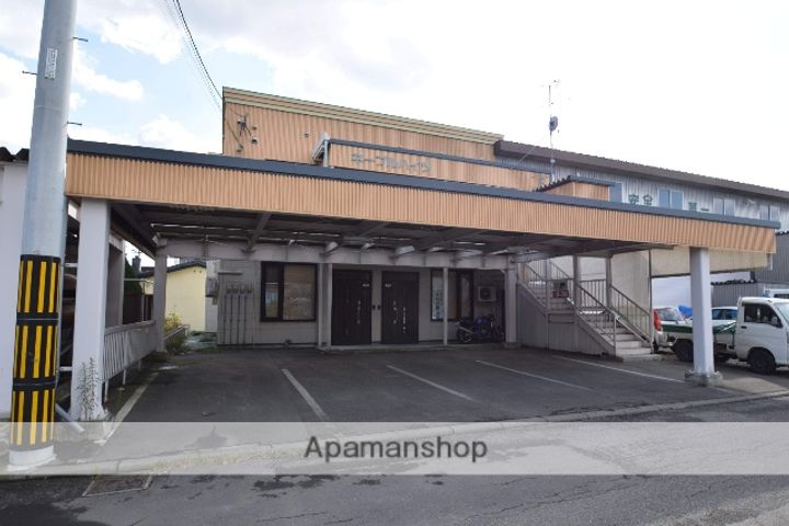 ネーブルハイツの外観