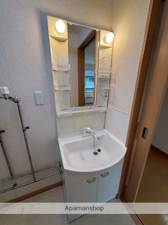 BONDSのその他画像