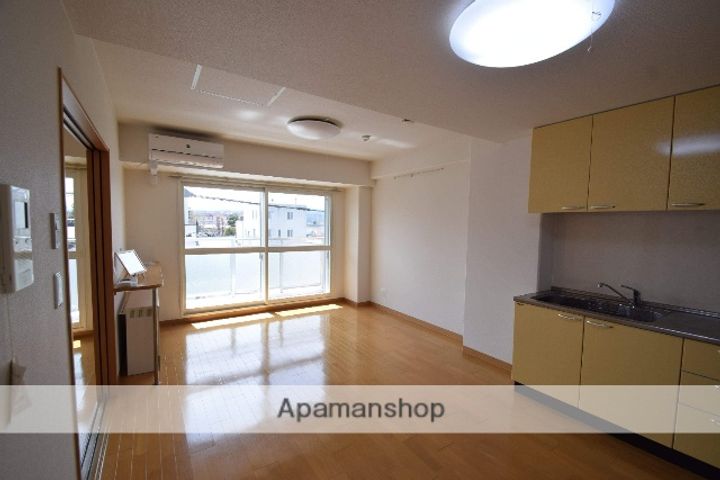 チヨダセントラルタウンの居間