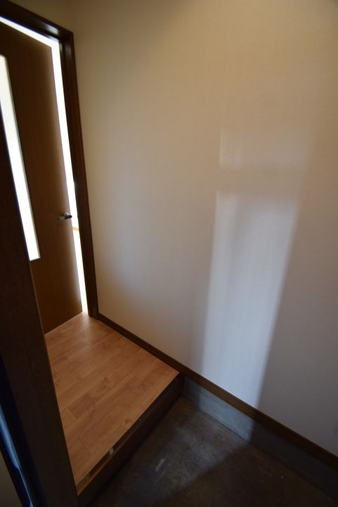 キャメロン1・2の玄関