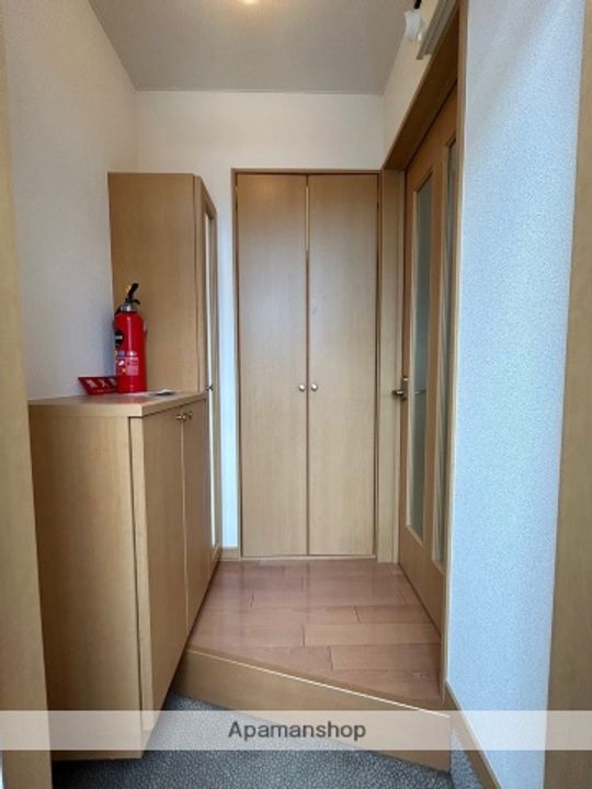 ツインクル末広の玄関