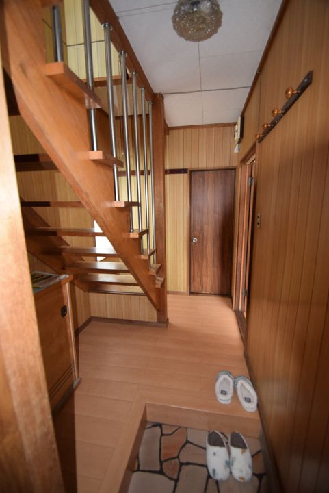 北海道旭川市忠和三条3丁目(一戸建)の賃貸物件戸建ての玄関